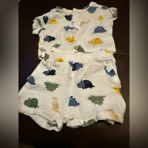 SHEIN 3-6 months Dinosaur Print Boys Shorts and Top- White, Blue, Green, Yellow